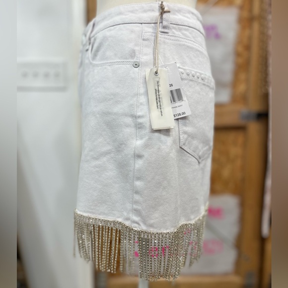 BLANK NYC Denim Rhinestone White Skirt. Size 26 - Picture 15 of 16